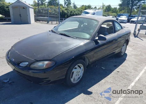 1998 Ford Escort Zx2/Sport z USA, uszkodzony, nr VIN 3FAKP113XWR272721
